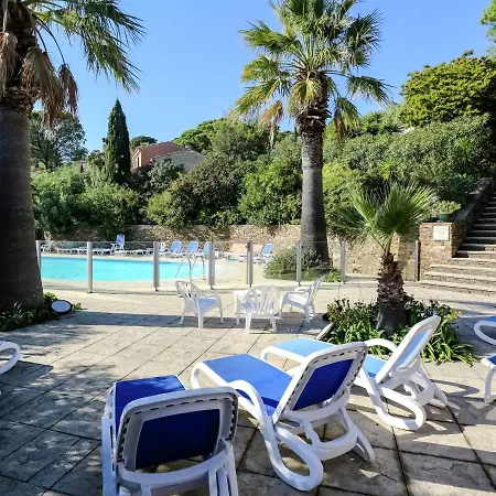Holiday home Snug In Les Mimosas With Pool